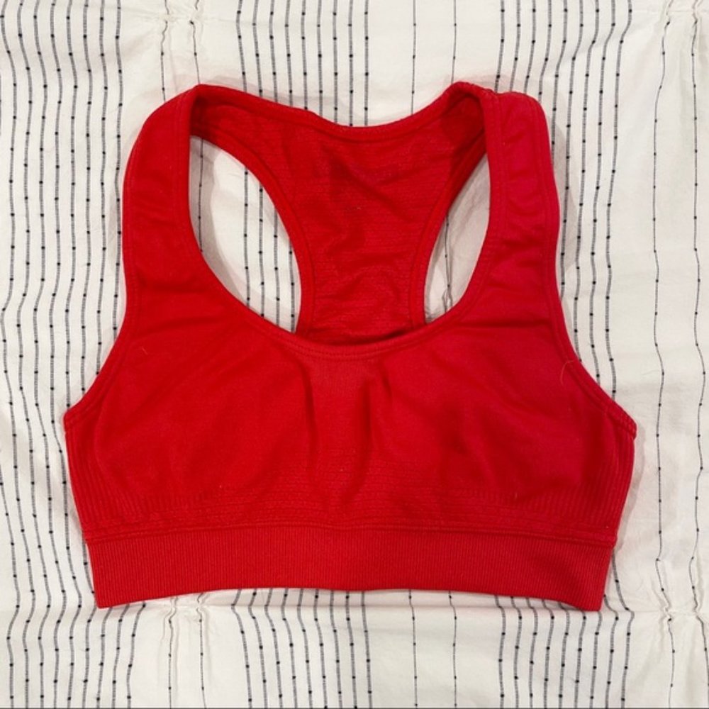 FOREVER 21 | Red Seamless Sports Bra